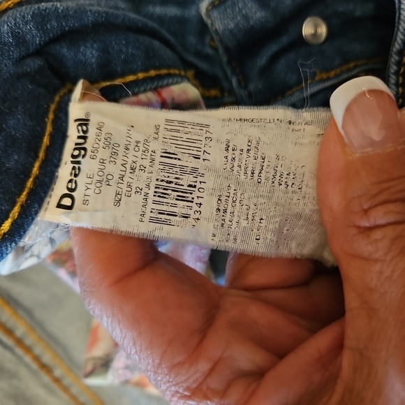 Desigual Women's Boyfriend Jeans in Blue with Multicolor Patchwork - Picture 9 of 11